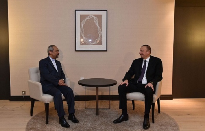 Ilham Aliyev mit dem Leiter der Präsidialverwaltung Irans getroffen